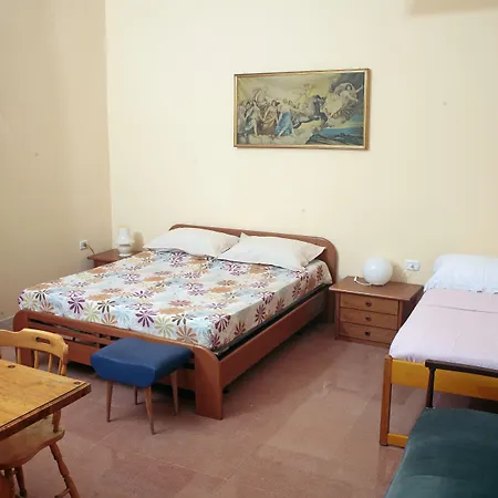 Frühstückspension Ag Adragna